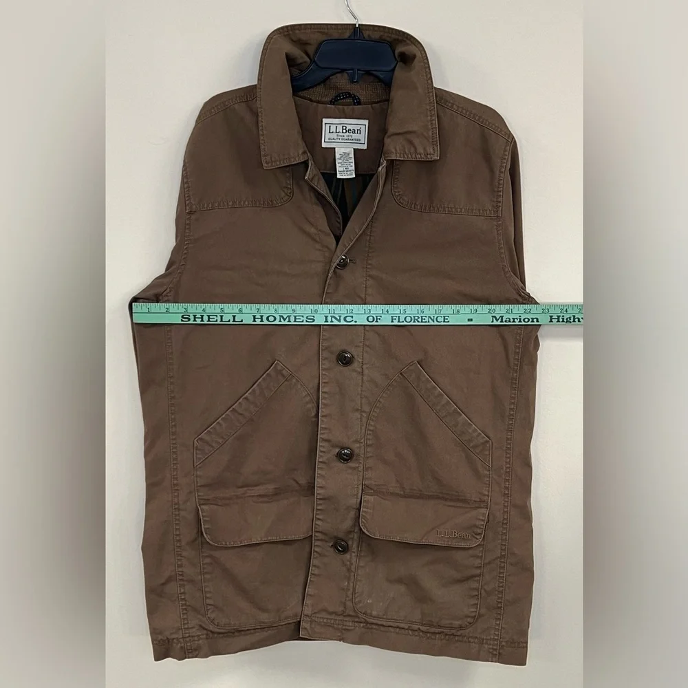 L.L. Bean Men's Plaid Lined Chore Coat - Picture 3 of 10